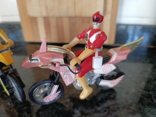 Figuras Power Rangers Bandai con Motos