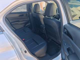 Mitsubishi Eclipse Cross PHEV 4WD Kaiteki+