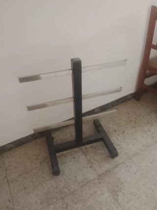 Multicolgador con ruedas