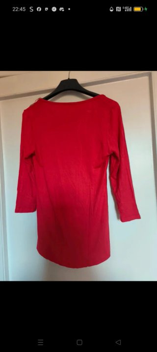 Maglietta rossa scollo pizzo taglia M/L