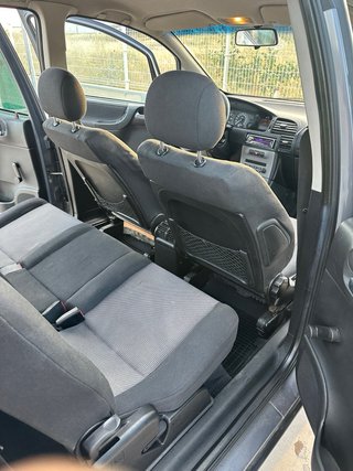 Opel Zafira 2004