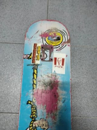 Tabla de skate con lija