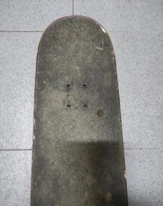 Tabla de skate con lija