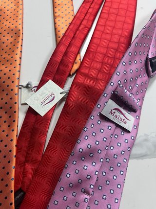 Lote 3 Corbatas Malufa: Naranja, Roja, Rosa