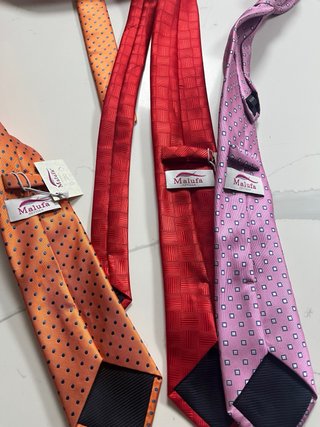 Lote 3 Corbatas Malufa: Naranja, Roja, Rosa