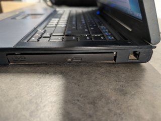 Portátil HP Compaq 6715b