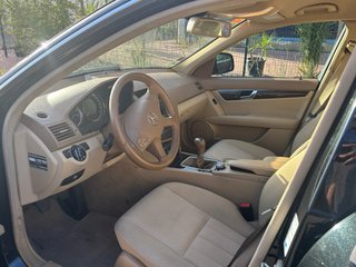 Urge Mercedes-Benz Clase C 230 2008