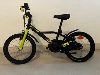 Bici Btwin Discover 16 Negra/Amarilla(+ruedines)