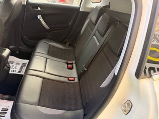 Peugeot 2008 2021