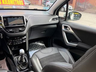 Peugeot 2008 2021
