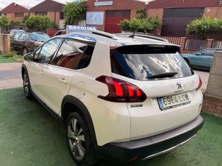 Peugeot 2008 2021