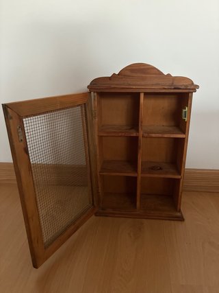 Armario pequeño madera vintage