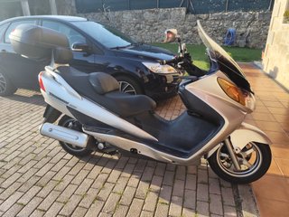 Suzuki AN400 Maxi Scooter 2004