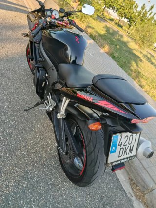 Yamaha R6 2005 black edition solo 29.000 km!!