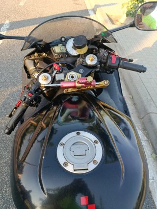 Yamaha R6 2005 black edition solo 29.000 km!!