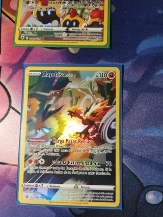Pack 4 Cartas Pokémon Arcanine, Falinks, Druddigon