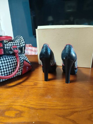 Bolso y Zapatos Café Noir Pin-up