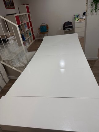 Mesa extensible blanca