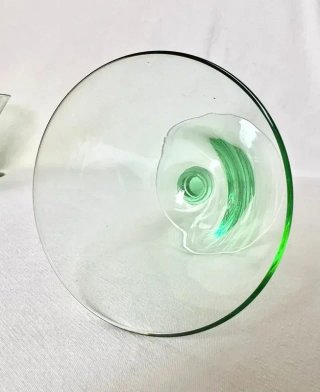 Calice di cristallo verde per dessert o cocktail - Nuovo