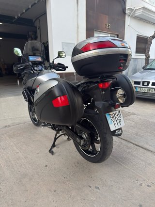 Suzuki V-Strom Adventure Moto