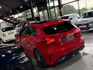 Mercedes Clase A  A 160 AMG Pano LED-Xenon Navi 1/2 Sport-Leather-Alcantara Klima PDC ...