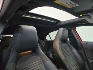 Mercedes Clase A  A 160 AMG Pano LED-Xenon Navi 1/2 Sport-Leather-Alcantara Klima PDC ...