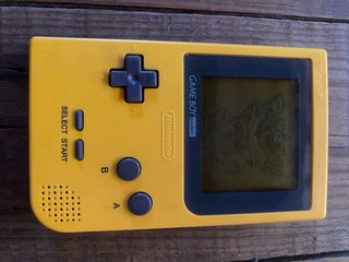 GameBoy Pocket Giallo con scatola in plastica