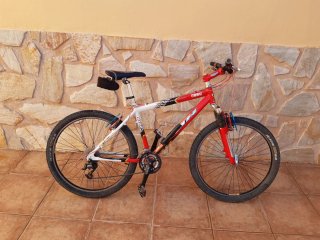 Bicicleta de montaña BH Coronas