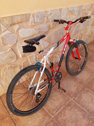 Bicicleta de montaña BH Coronas