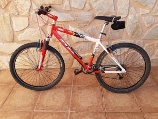 Bicicleta de montaña BH Coronas