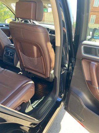 Volkswagen Touareg 2012