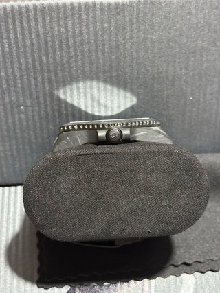Reloj Laarvee PEA005-CFRPBLK