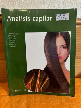 Libros de Grado medio de Peluquería.