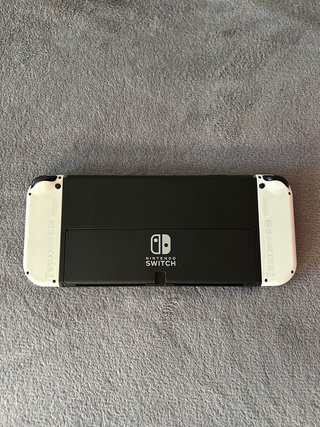 Nintendo Switch OLED Blanca y Negra
