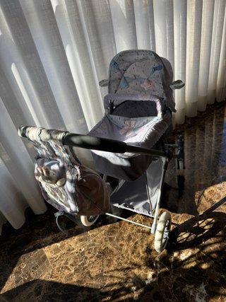 Carrito de muñecas Martin