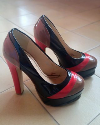 Zapatos de salón tacón plataforma