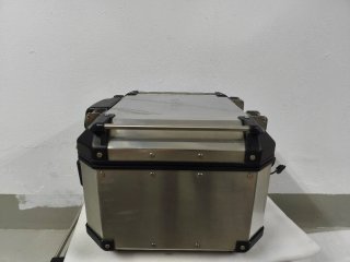 Baúl Triumph 42L Aluminio Original