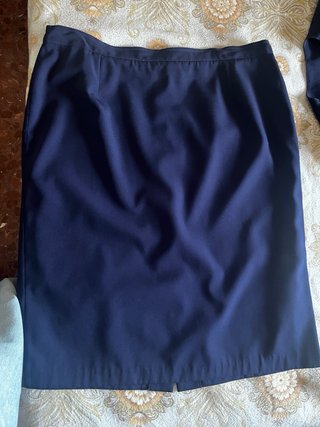 Conjunto chaqueta y falda azul