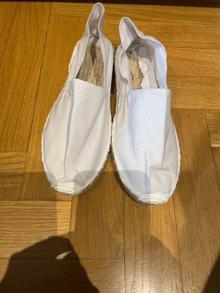 Alpargatas blancas