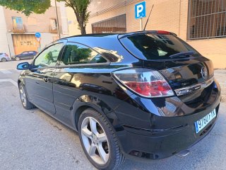Opel Astra 2007