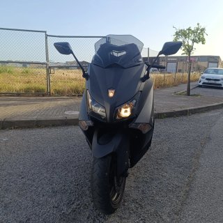 Yamaha TMAX 530 Maxi Scooter