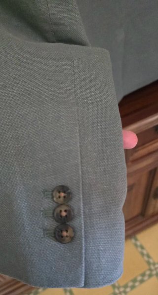 Traje verde para chico de H&M