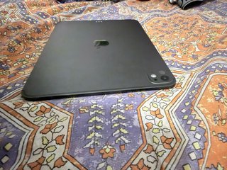 iPad Pro M5 256 GB Gris 11 “  Con garantía  7/2027