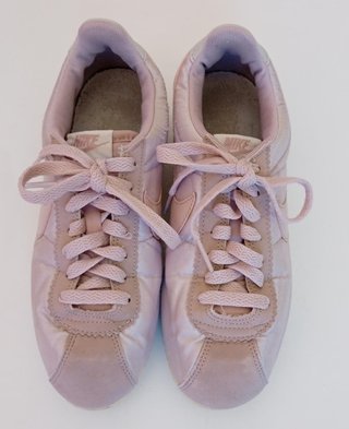 Zapatillas Nike Beige y Rosa