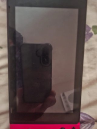 Nintendo Switch + Super Mario Odyssey