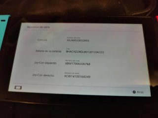 Nintendo Switch + Super Mario Odyssey
