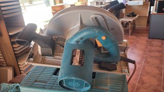 Sierra Circular Makita 5903R