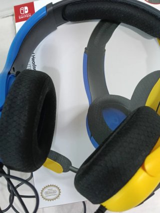 Cascos PDP Nintendo Switch Amarillos y Azules