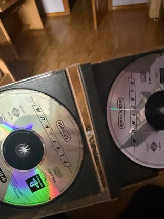 Lote 4 Juegos PS1: Shrek, Gran Turismo 2, Barbie,