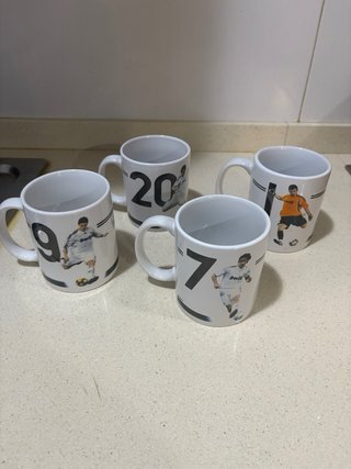 Juego Desayuno Real Madrid Tazas y Platos
